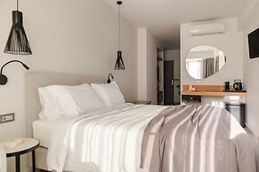 Batis Aero Beachfront Wellbeing Hotel