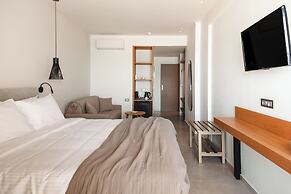 Batis Aero Beachfront Wellbeing Hotel