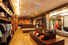 Mae Jo Golf Club & Resort