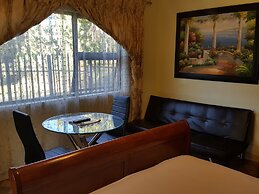 Golden Gate Guest House