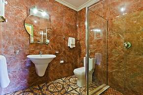 Golden Gate Guest House