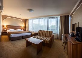 Armenia Hotel