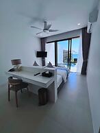 Three Trees Samui Resort - Sarocha Villa