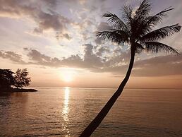Three Trees Samui Resort - Sarocha Villa