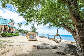 Three Trees Samui Resort - Sarocha Villa