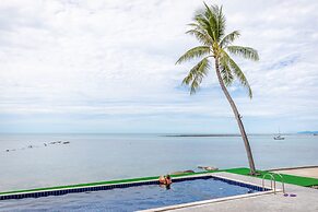 Three Trees Samui Resort - Sarocha Villa