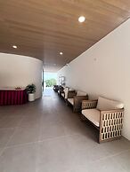 Three Trees Samui Resort - Sarocha Villa