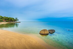 Three Trees Samui Resort - Sarocha Villa