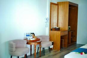 Three Trees Samui Resort - Sarocha Villa