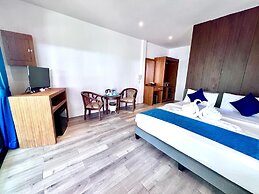 Three Trees Samui Resort - Sarocha Villa