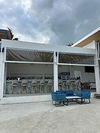 Three Trees Samui Resort - Sarocha Villa