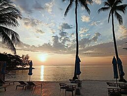 Three Trees Samui Resort - Sarocha Villa