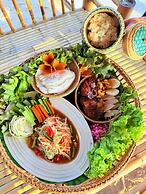 Three Trees Samui Resort - Sarocha Villa