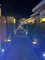 Three Trees Samui Resort - Sarocha Villa