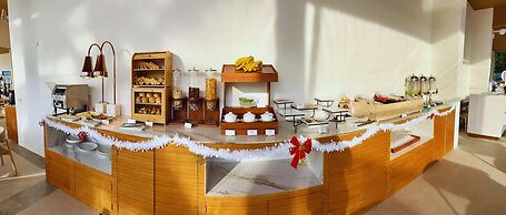 Three Trees Samui Resort - Sarocha Villa