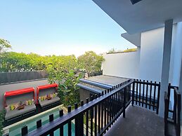 SEMINYAK ICON by Karaniya Experience