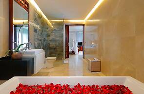 SEMINYAK ICON by Karaniya Experience