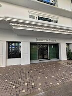 The Jesselton Hotel