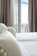 Memories Beach Hotel