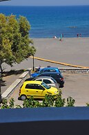 Memories Beach Hotel