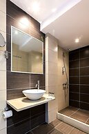 Memories Beach Hotel