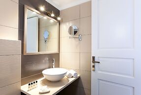 Memories Beach Hotel