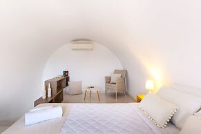 Memories Beach Hotel