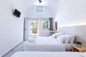 Memories Beach Hotel