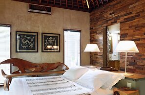 The Purist Villas & Spa