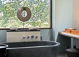 The Purist Villas & Spa