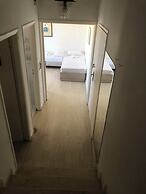 Chris Studios & Apartments