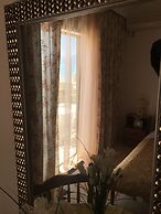 Chris Studios & Apartments