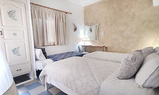 Panorama Studios & Apartments