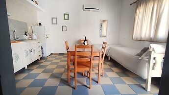 Panorama Studios & Apartments