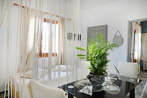 Panorama Studios & Apartments