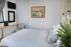 Panorama Studios & Apartments