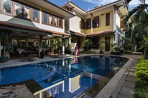 HanumanAlaya Colonial House