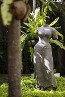 HanumanAlaya Colonial House