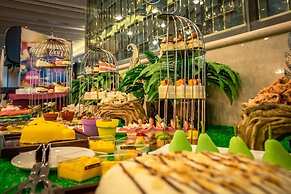 Golden Eagle Summit Hotel Kunming