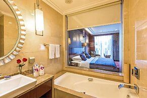 Golden Eagle Summit Hotel Kunming