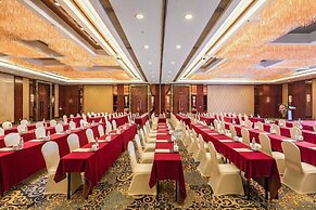 Golden Eagle Summit Hotel Kunming