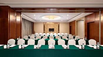 Golden Eagle Summit Hotel Kunming