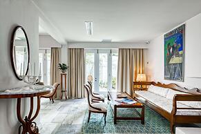 Leto Hotel