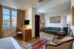 Leto Hotel