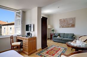 Leto Hotel