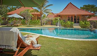 Three Monkeys Villas