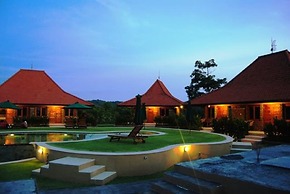 Three Monkeys Villas