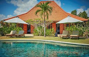 Three Monkeys Villas