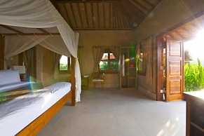 Three Monkeys Villas