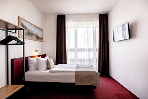 Hotel Aviva